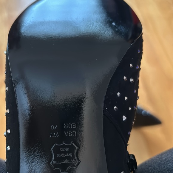 NWOT Nina Suede and Bling Booties - Picture 4 of 5